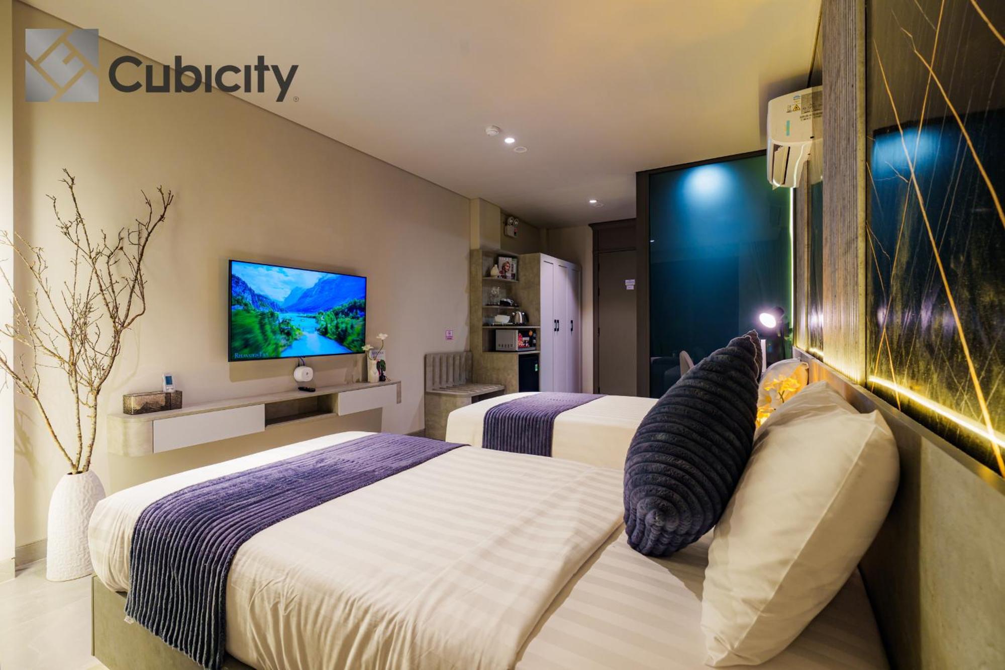 Cubicity Wall Street House Ho Chi Minh City Exterior photo