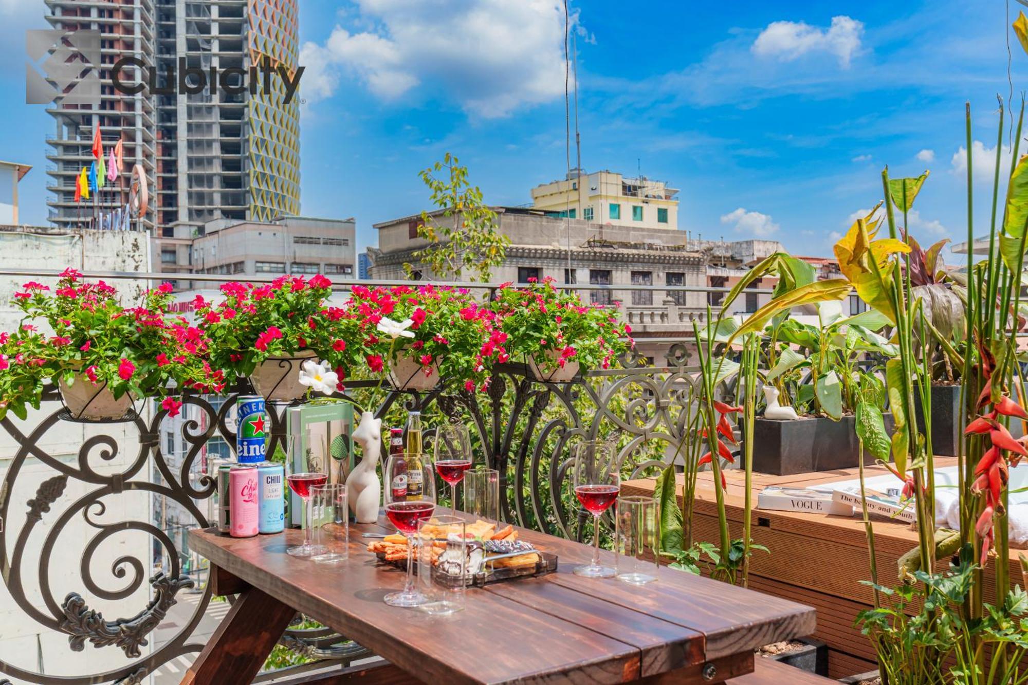 Cubicity Wall Street House Ho Chi Minh City Exterior photo